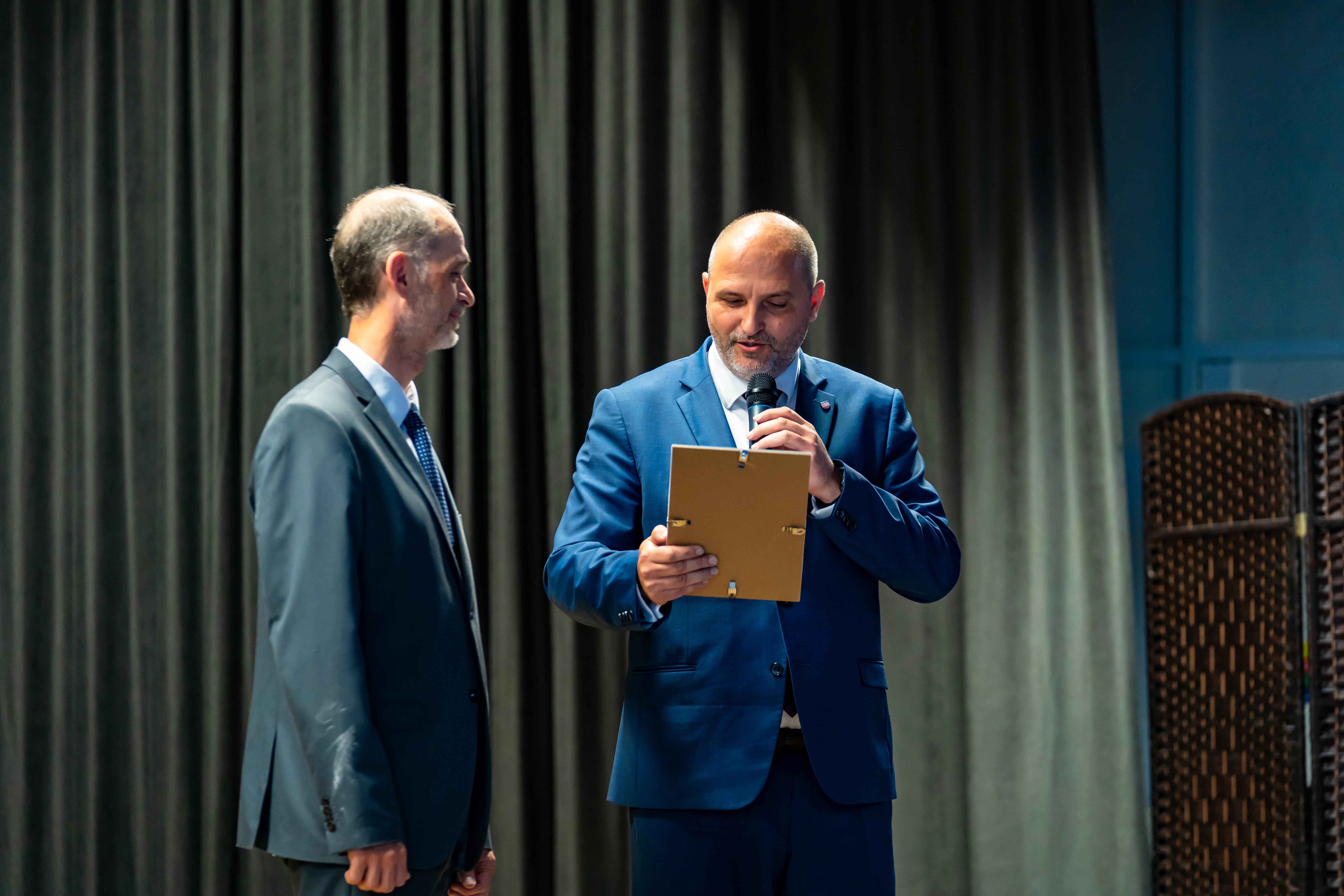 Slavnostna akademia pri prilezitosti 55.vyrocia zalozenia ZS Trebisovska v Kosiciach-24
